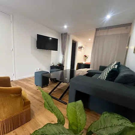 Apartment Le Cocon Du Rez De Jardin Villetaneuse